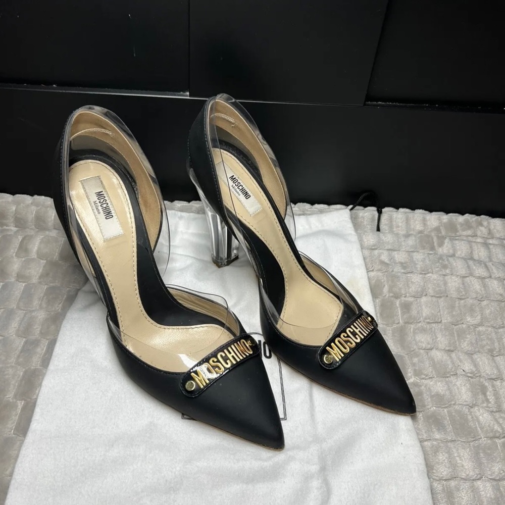 MOSCHINO WOMENS HEELS SIZE 37 1/2⭐️100% AUTHENTIC⭐️ BLACK⭐️AMAZING CONDITION